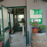 La Rosa Gialla food