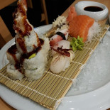 Torii Sushi A Là Carte Nourriture
