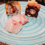 Yama-sushi food