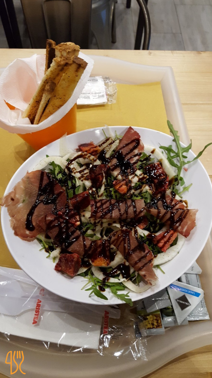 Toastamore Comida