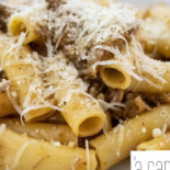 A Cantinella Nourriture