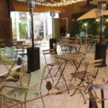 Busky À l'intérieur