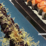 Miya Sushi Dentro