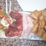 Fuori Di Pizza inside