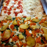 Saltingola Comida