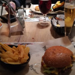Roadhouse Grill Dentro