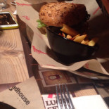 Roadhouse Grill Dentro