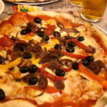 Pizzeria La Brace food