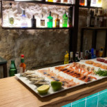 Crudo Fishbar food