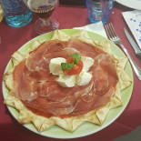 Tucano Pizzeria food