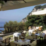 Capri Garden Dentro