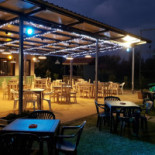 Iguana Bistrot inside