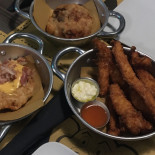 Ban Pub food