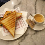 Panini Durini Comida