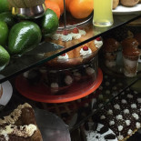 Un Posto Al Sole food