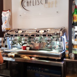 Caflisch Cafe' Nourriture