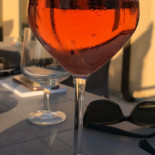 Le 3 Rose Nourriture