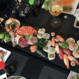 I-sushi food