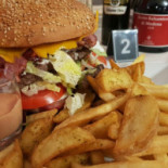 Toro Seduto Comida