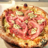 Quanto Basta Pizzeria food