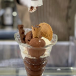 Naselli Cafe Nourriture