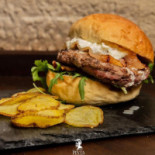 La Pinta Public House Comida