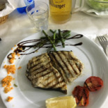 Grillo Comida