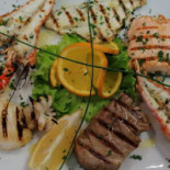 Cozzeria Moro Freoni food