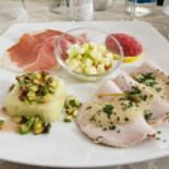 Magna Matilde Comida