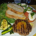 Treasure Island Comida