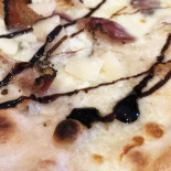 Pizzeria Taurus food