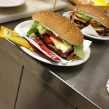 Iridium Café Nourriture