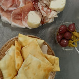 Il Borlengo Nourriture