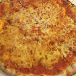 Pizzeria Scacciapensieri Di Massimo Maiorano food