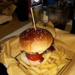 Dame Burger food