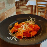 La Gadainerea food