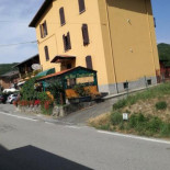 Trattoria Il Piccolo Exterior