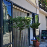 La Contessa Exterior