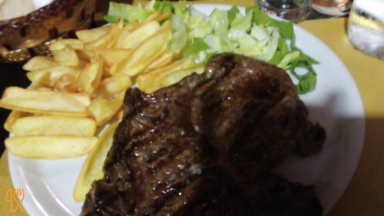 Don Carlos Nourriture