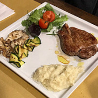 Trattoria E Pizzeria La Pecora Nera food