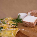 Ae Piere Cote Comida