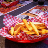 America Graffiti Diner food