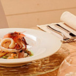 Sima Beach Club food