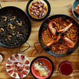 Hola Tapas Paellas Nourriture