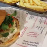 Piemunt Burger Nourriture