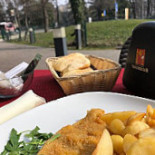 Toto Bistrot food