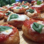Italy Pizzeria E Rosticceria Verace food