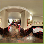 Al 59 À l'intérieur