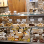 Lavinosteria food