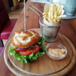 Gastro Lounge Bruthendler Comida